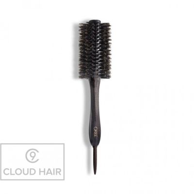 Щетка-брашинг c натуральной щетиной средняя Бесподобный Объем Oribe Medium Round Brush OR456